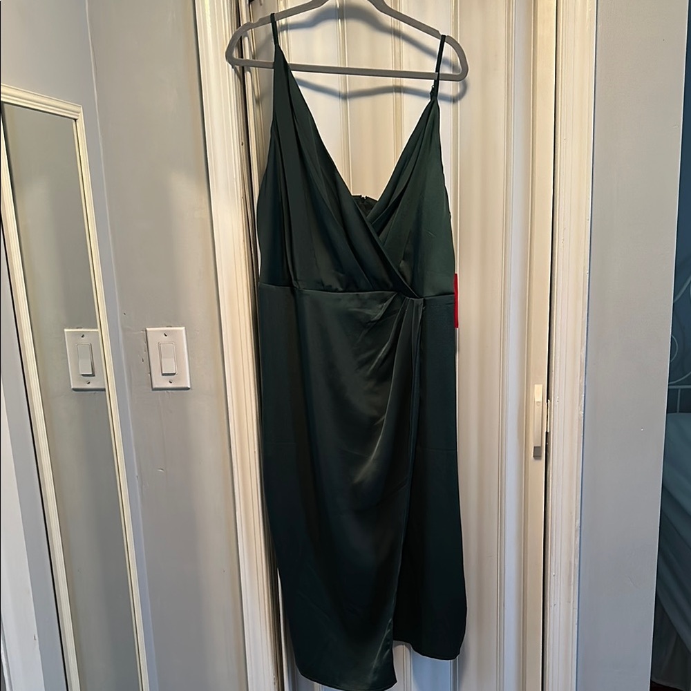 Little Mistress Dark Green Wedding Dress
